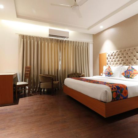 Hotel Yatri Nagpur Exterior photo