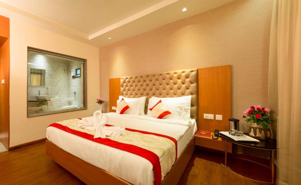 Hotel Yatri Nagpur Exterior photo