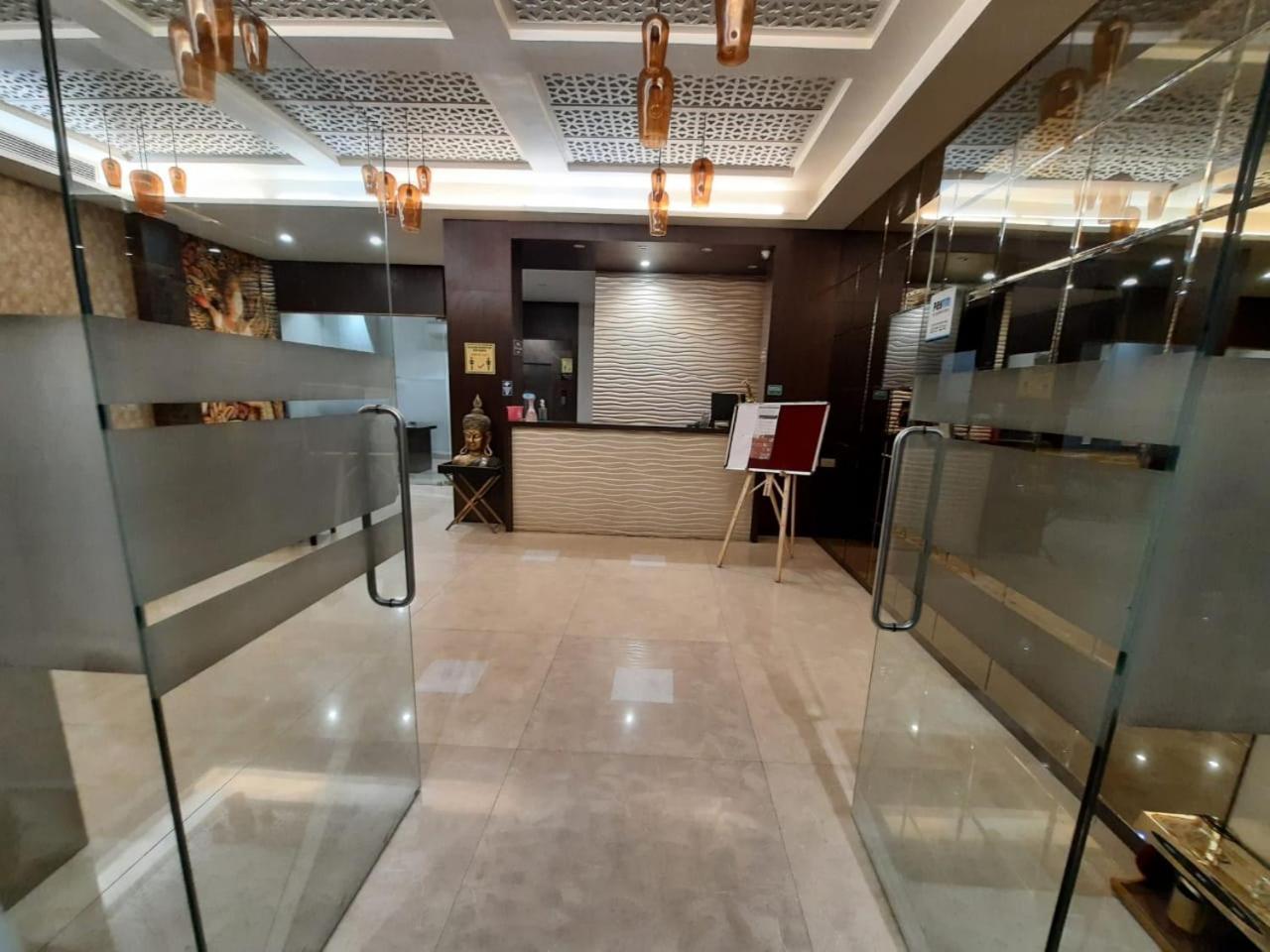Hotel Yatri Nagpur Exterior photo